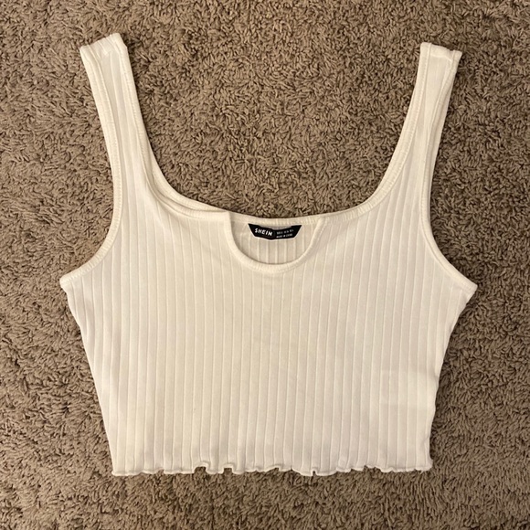 SHEIN Tops - White ribbed crop top with ruffled bottom edges